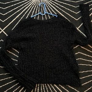 Black Chenille Side Slits Pullover Sweater Medium